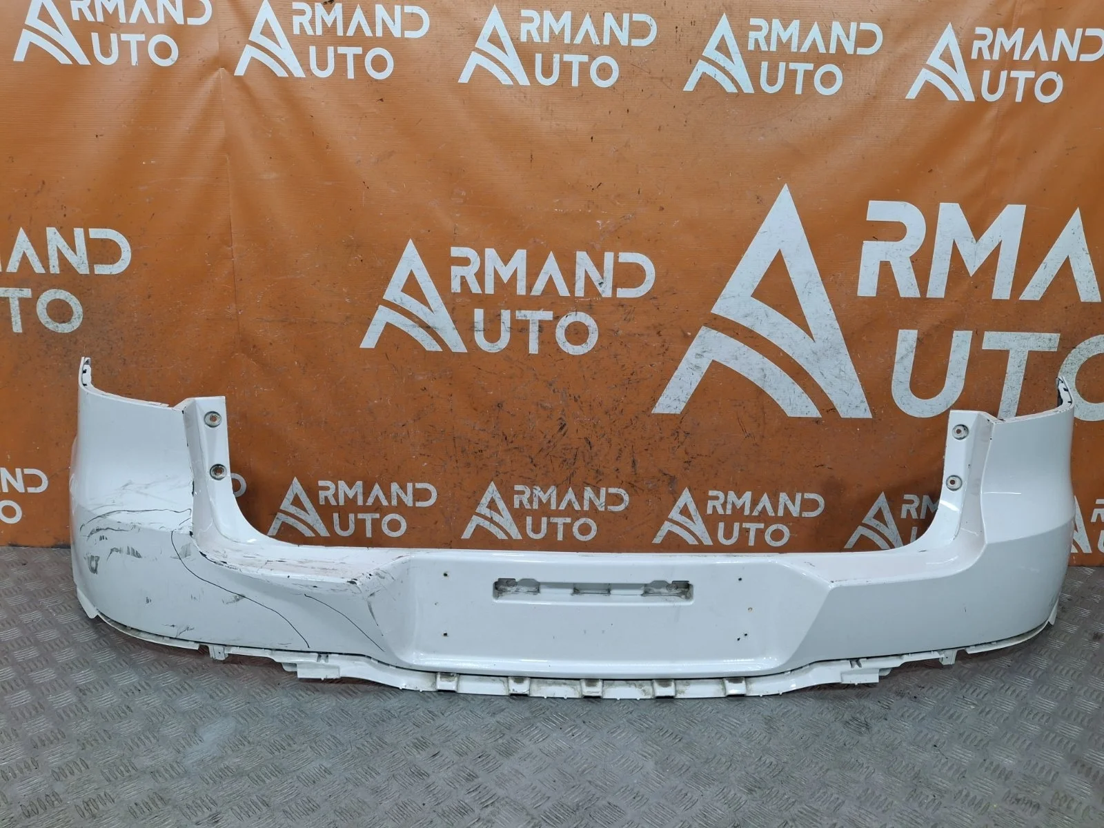 Бампер Volkswagen Tiguan 2011-2018