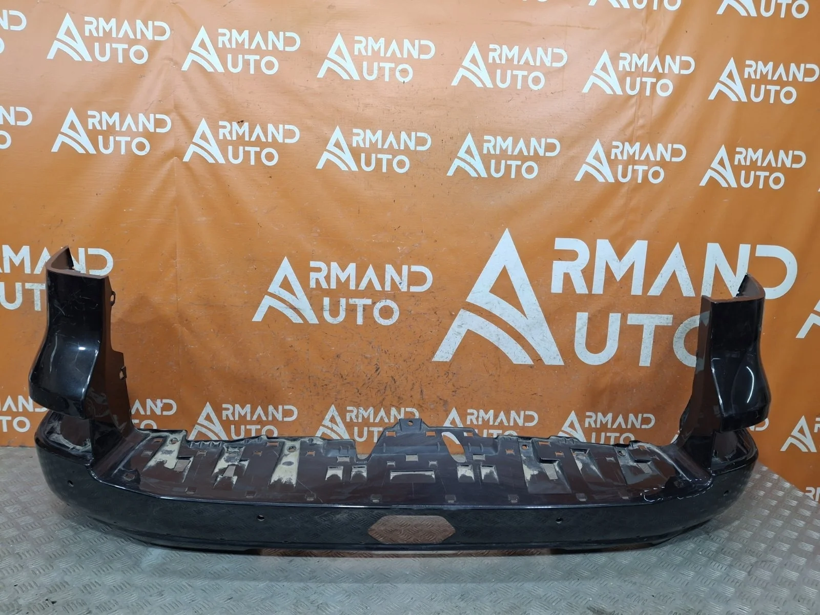 Бампер Lexus GX 2013-нв URJ150