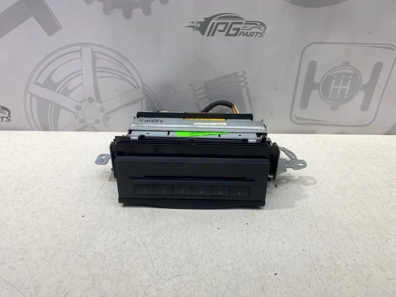 Cd-чейнджер Mercedes-benz ML 2005 W164