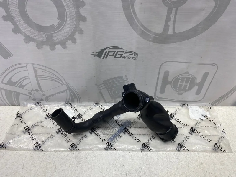 Патрубок ож Mercedes-benz W212