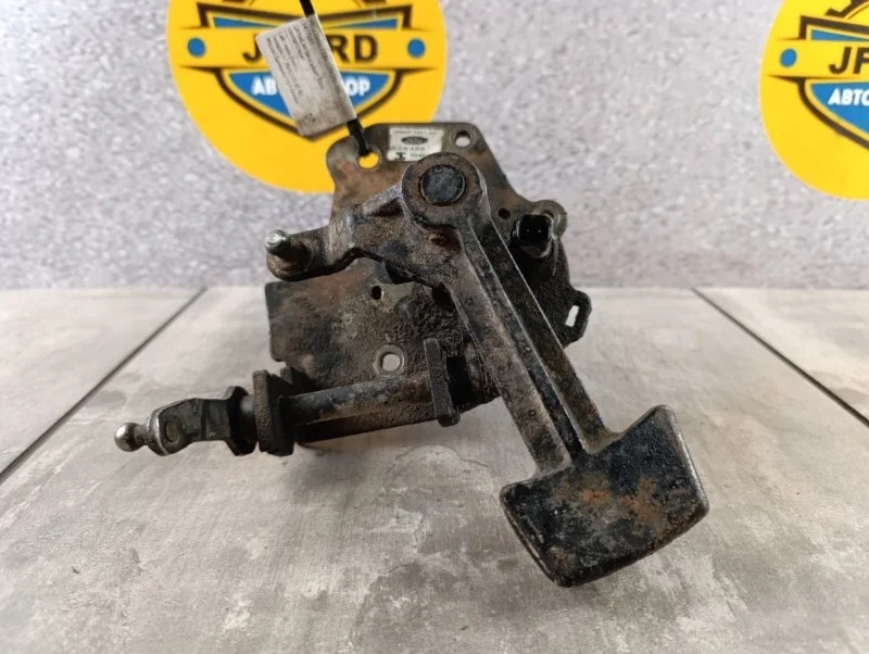 Механизм выбора передач Ford Focus 2 2006 CB4