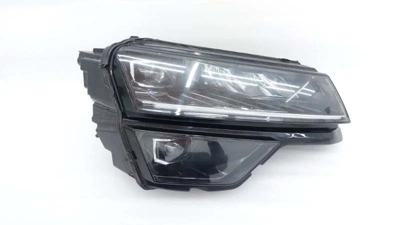 Фара Skoda Karoq 2021 NU7