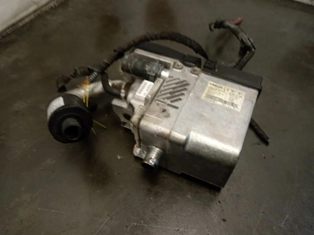 Автономный отопитель Audi Q7 2012 4L