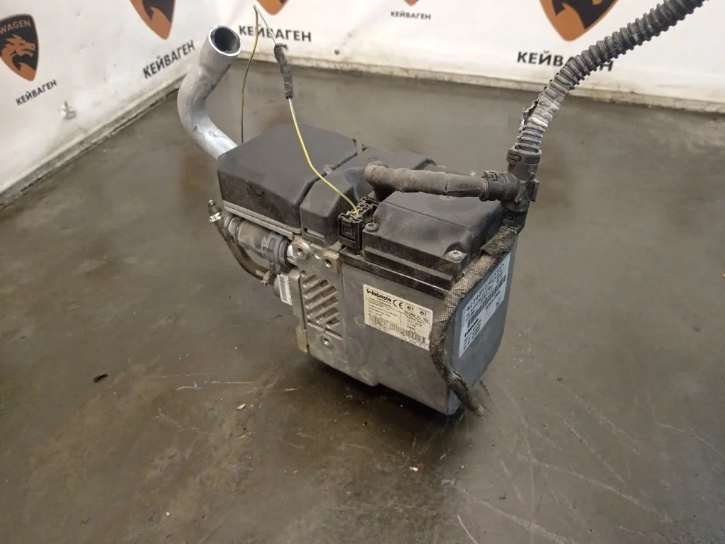 Автономный отопитель Audi Q7 2008 4L