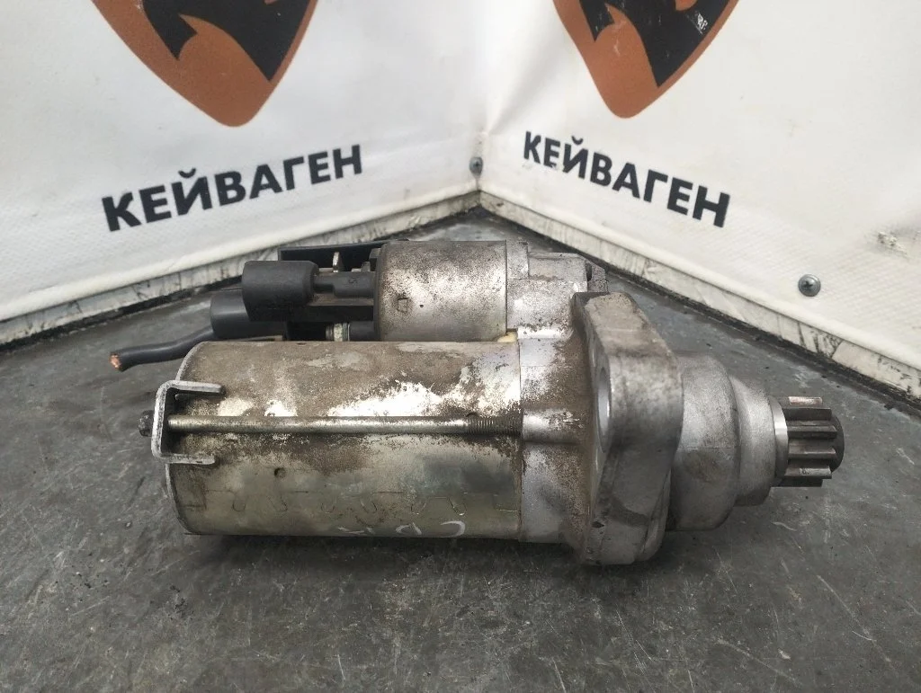 Стартер Volkswagen Passat CC 2012 B6