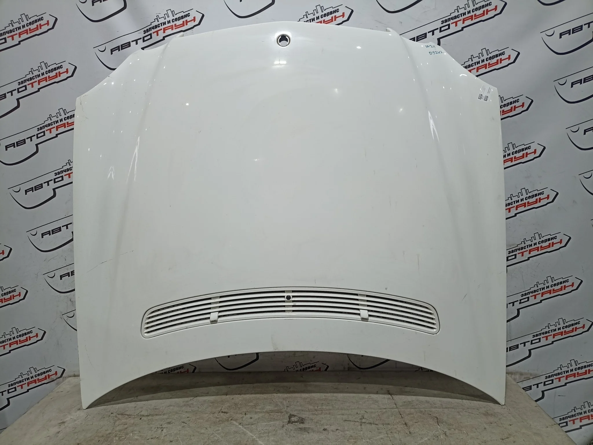 КАПОТ MERCEDES-BENZ A2118800457 белый DY242