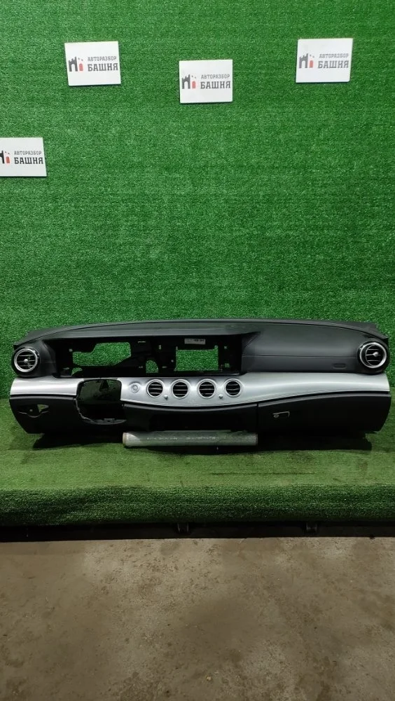 Торпедо Mercedes E-Class 2018 A21368098049K00 W213 654.920