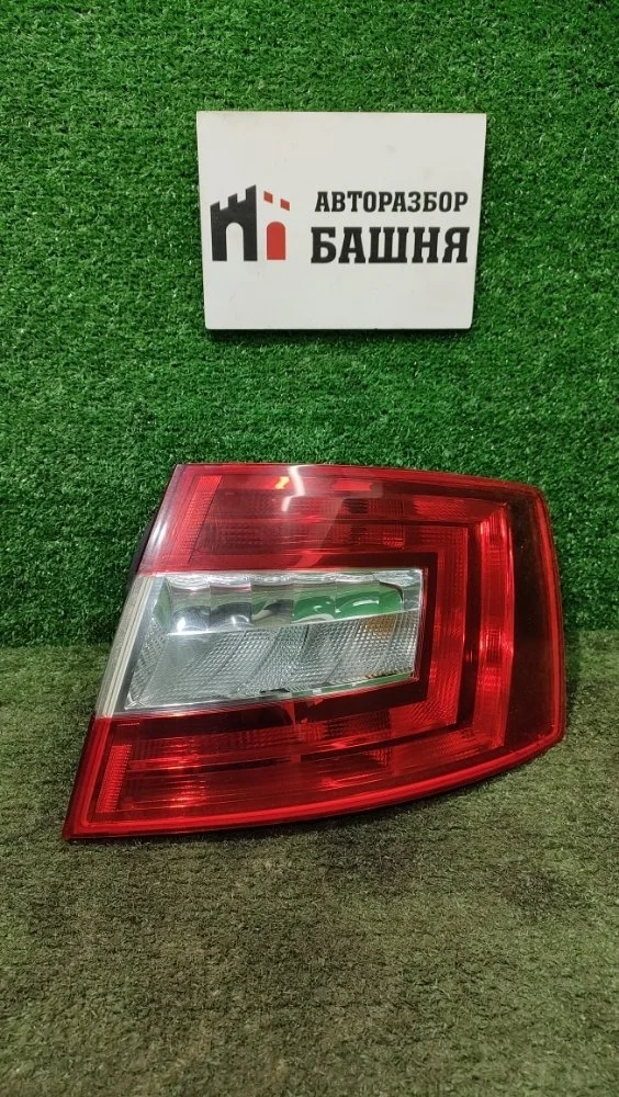 Фонарь Skoda Octavia 2014 5E5945112 A7 CJZA, правый