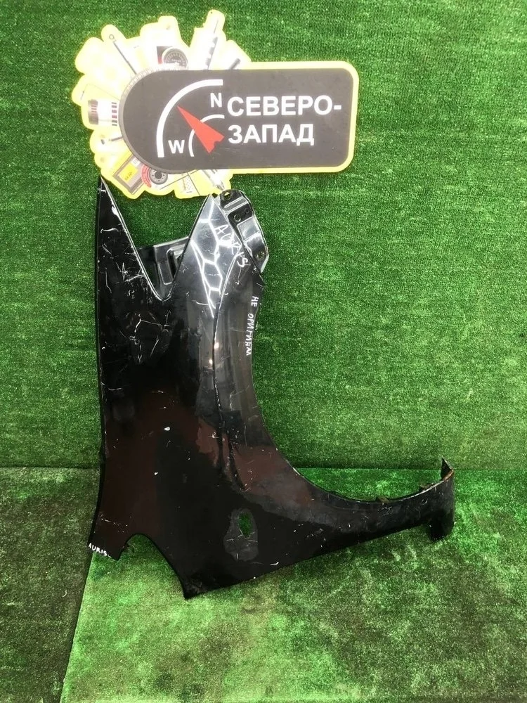 Крыло Toyota Auris 2008 5380112A00 ZRE150 1ZR, переднее правое