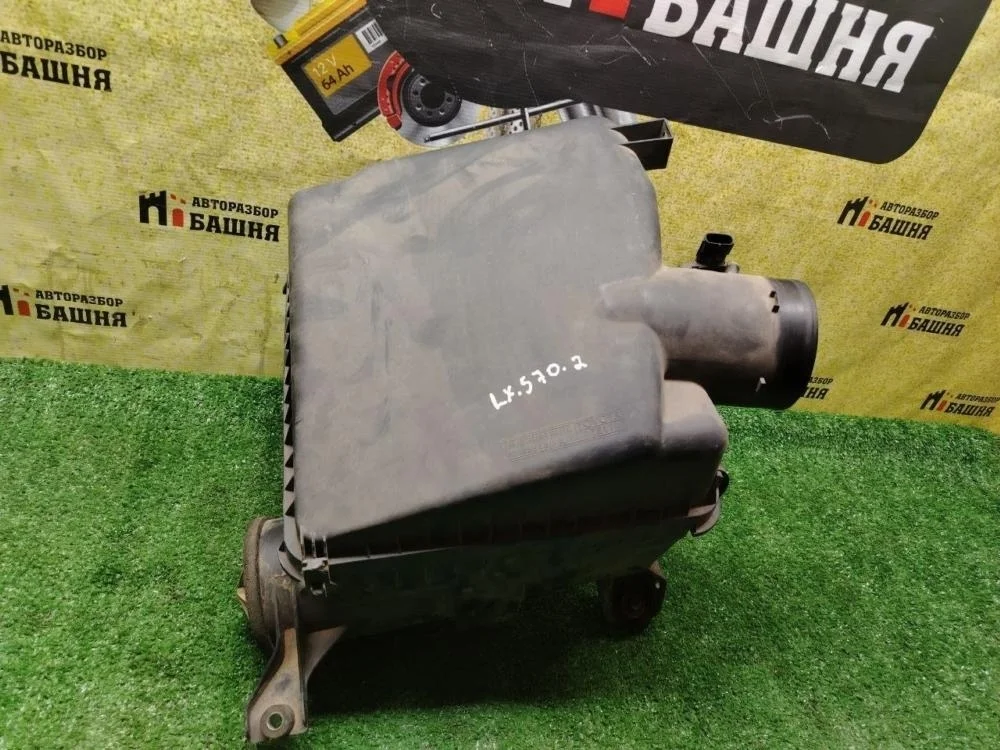 Корпус воздушного фильтра Lexus Lx570 2008 1770038170 URJ201 3URFE