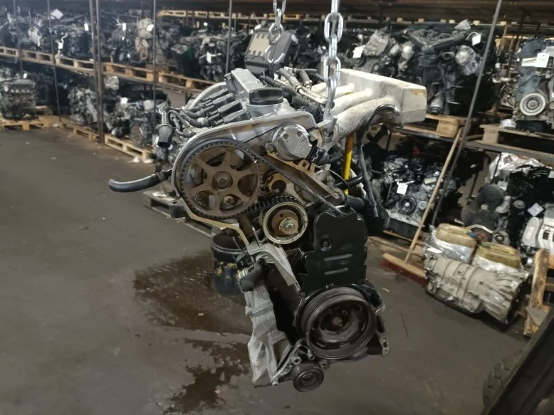 Двигатель Volkswagen Passat 06B100098KX B5 AWT