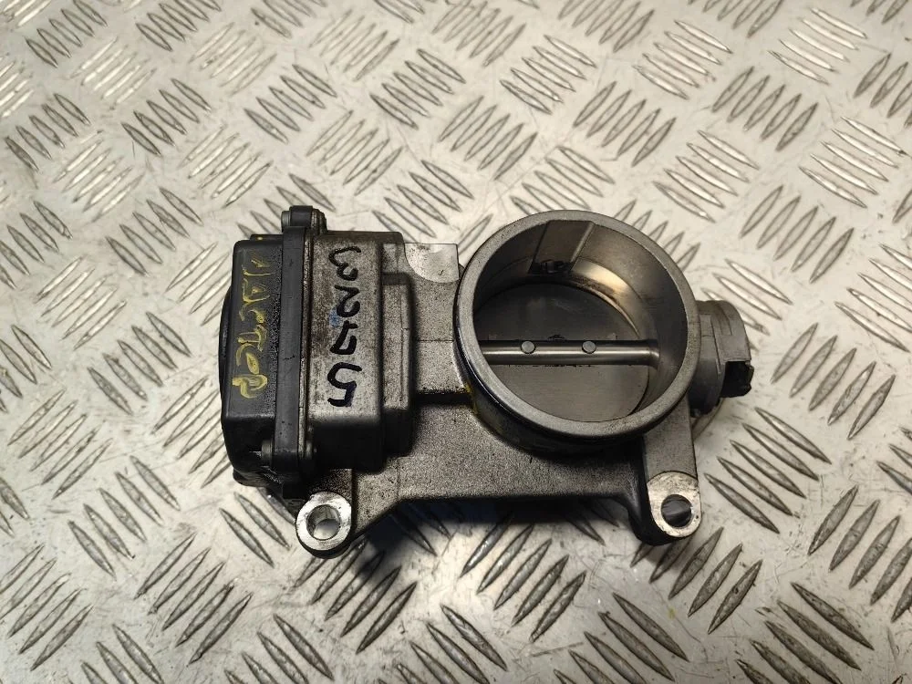 Заслонка дроссельная Renault Duster 2.0