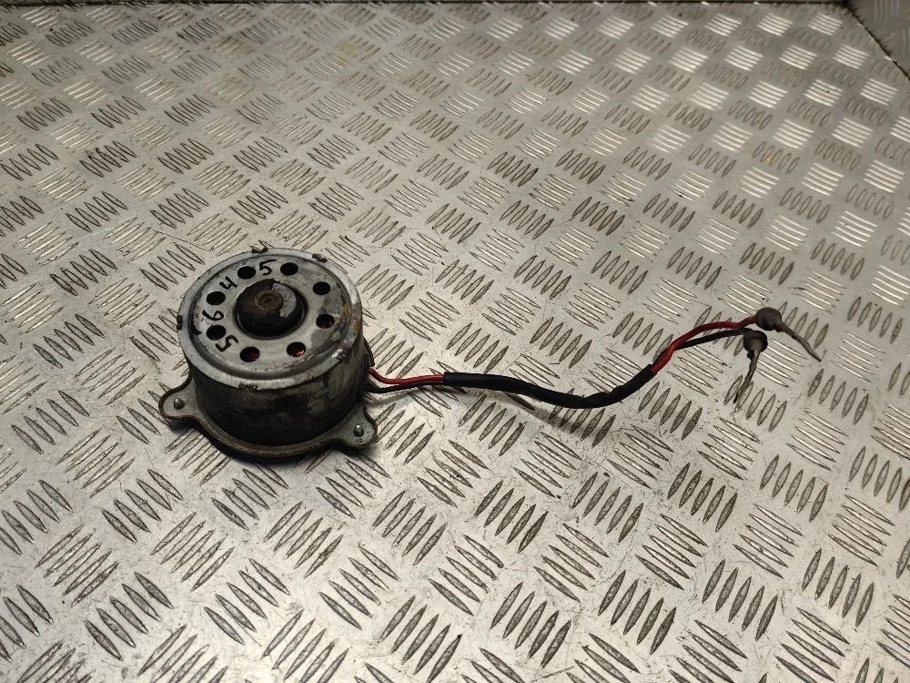 Моторчик вентилятора Peugeot/Citroen Luzar