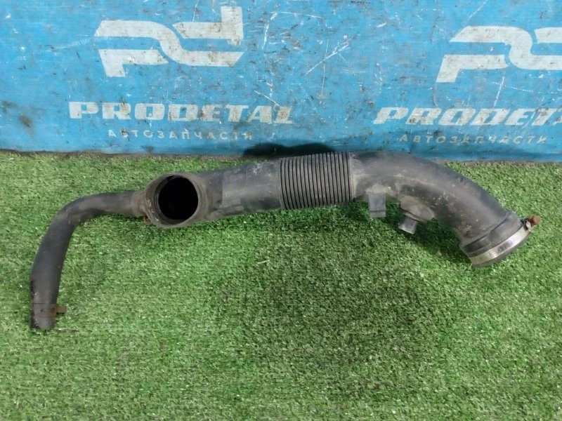 Патрубок воздушного фильтра Opel Corsa D 2006-2011