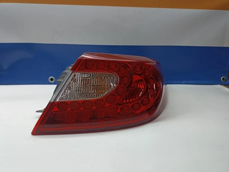 Фонарь Nissan Fuga 2012 265501ME0A HY51, задний правый