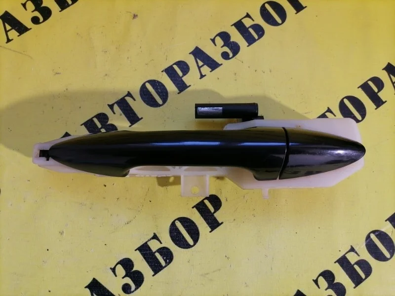 Ручка двери задней левой наружняя Hyundai Solaris 2010-2017 2014 826511R000CA СЕДАН 1.6 G4FC 123 Л/С
