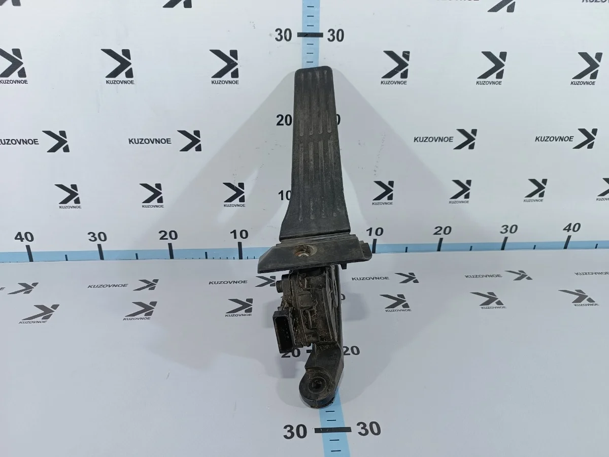 Педаль газа Kia Ceed 2012 JD