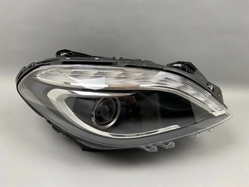 Фара Mercedes-Benz B-class 2011-2014 A2468207261 W246, правая