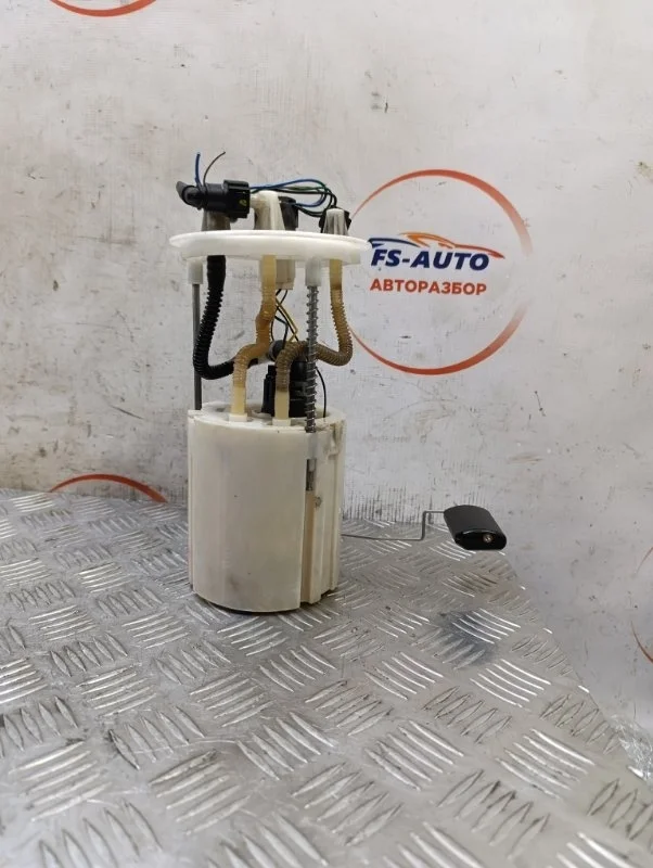 Топливный насос Hyundai Santa-Fe 2 2011 311102P900 SUV 2.2 ДИЗЕЛЬ D4HB