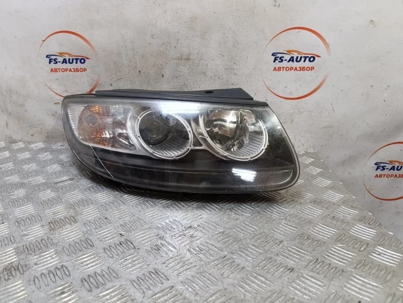 Фара Hyundai Santa-Fe 2 2011 921022B025 SUV 2.2 ДИЗЕЛЬ D4HB, правая