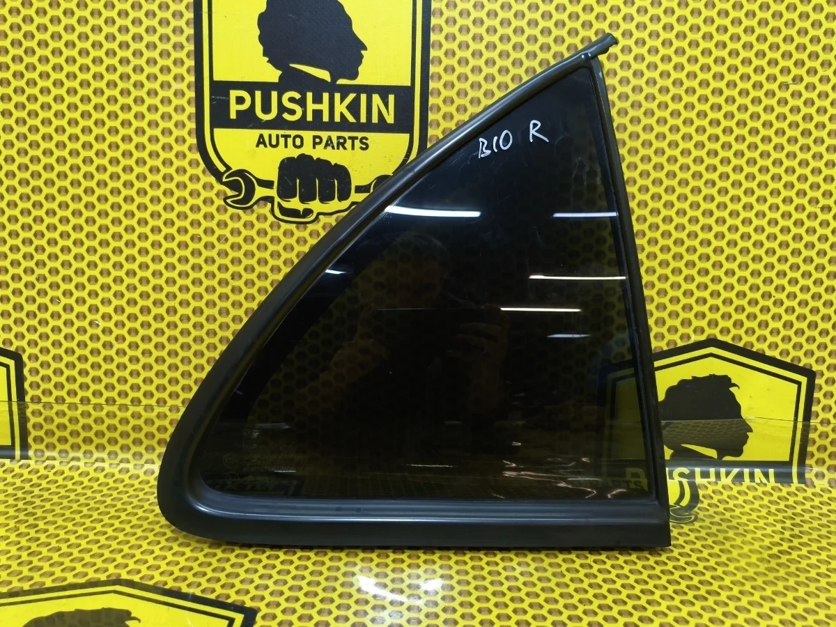 Стекло форточка Nissan Almera Classic 2006 8225095F0A B10 QG16, заднее правое