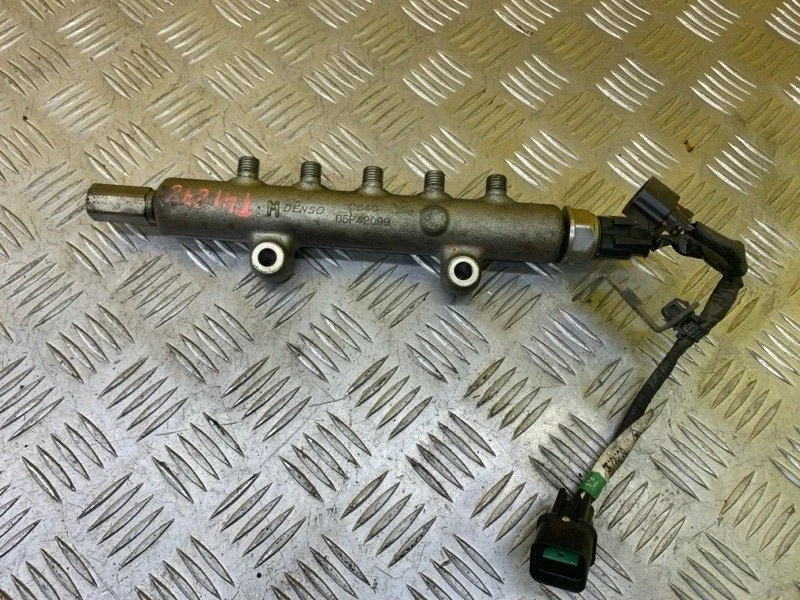 Топливная рампа Mitsubishi L200 (2006-2015) 2012 1465A034 2.5 D 4D56