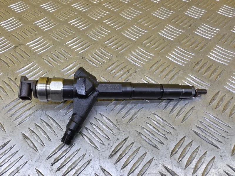 Форсунка дизельная электрическая Nissan Pathfinder (R51M) 2004-2013 2005 16600EB300 ВНЕДОРОЖНИК 2.5 D YD25DDTI