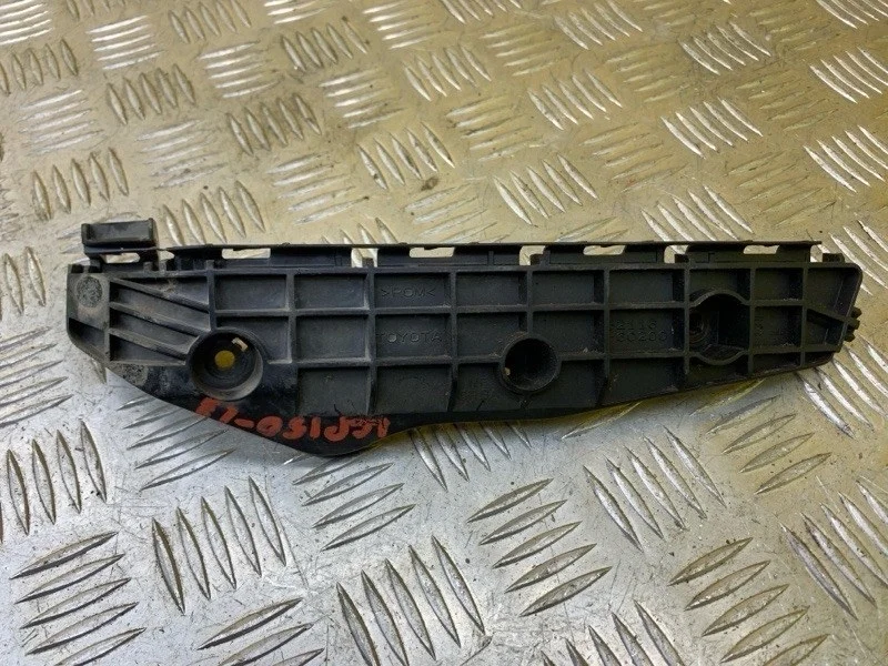 Кронштейн переднего бампера левый Toyota Land Cruiser Prado 150 (2009-2023) 2013 5211660200 ВНЕДОРОЖНИК 3.0 D 1KDFTV