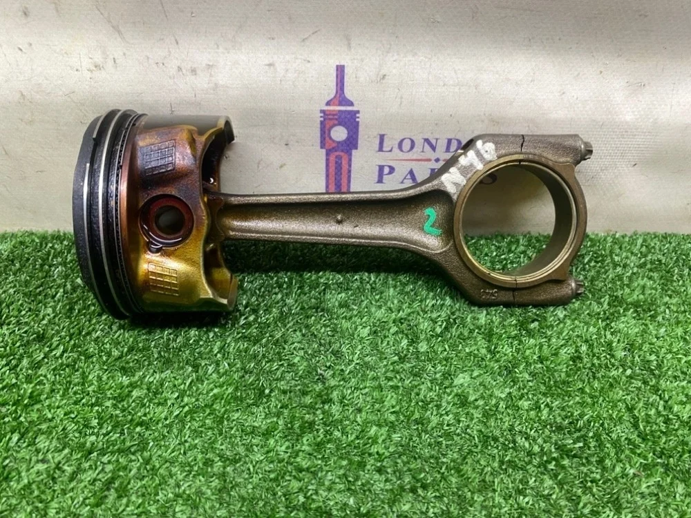 Шатун BMW 320i E90