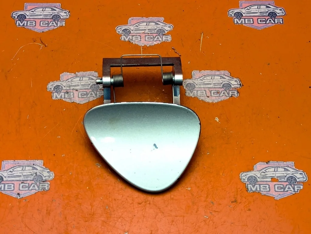 Крышка фароомывателя Mercedes-Benz