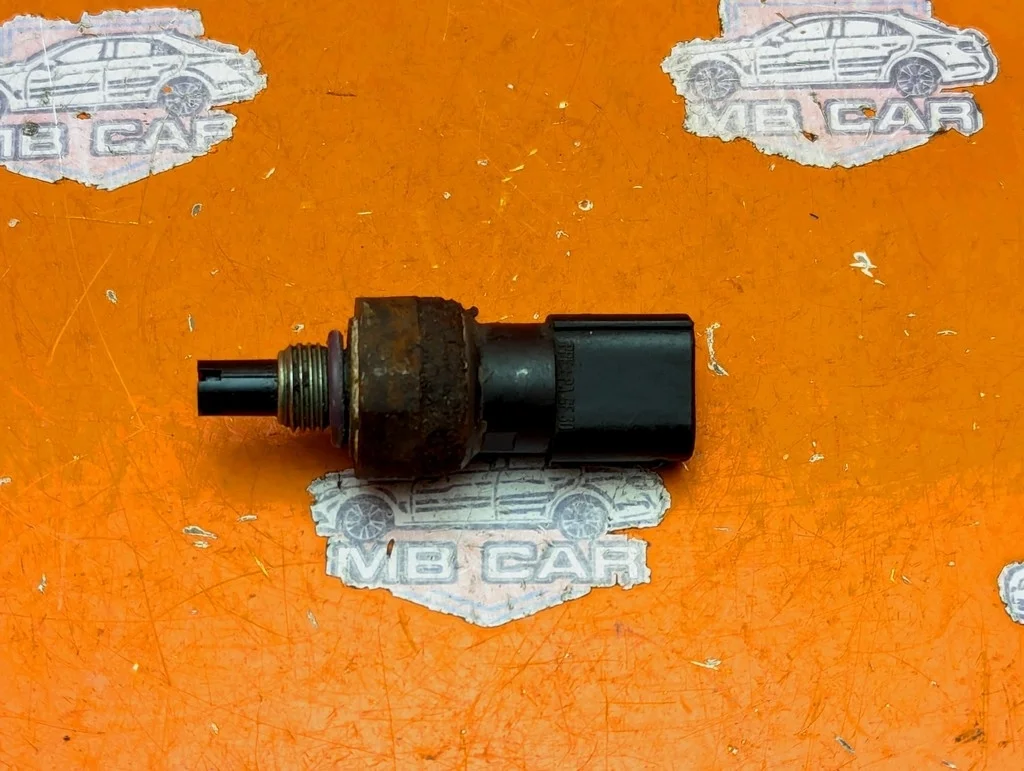 Датчик температуры Mercedes-Benz