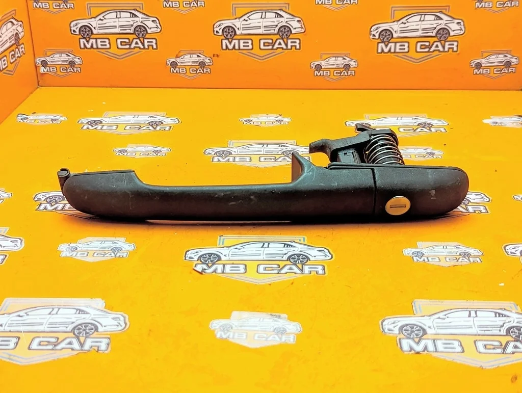 Ручка двери наружняя Mercedes-Benz