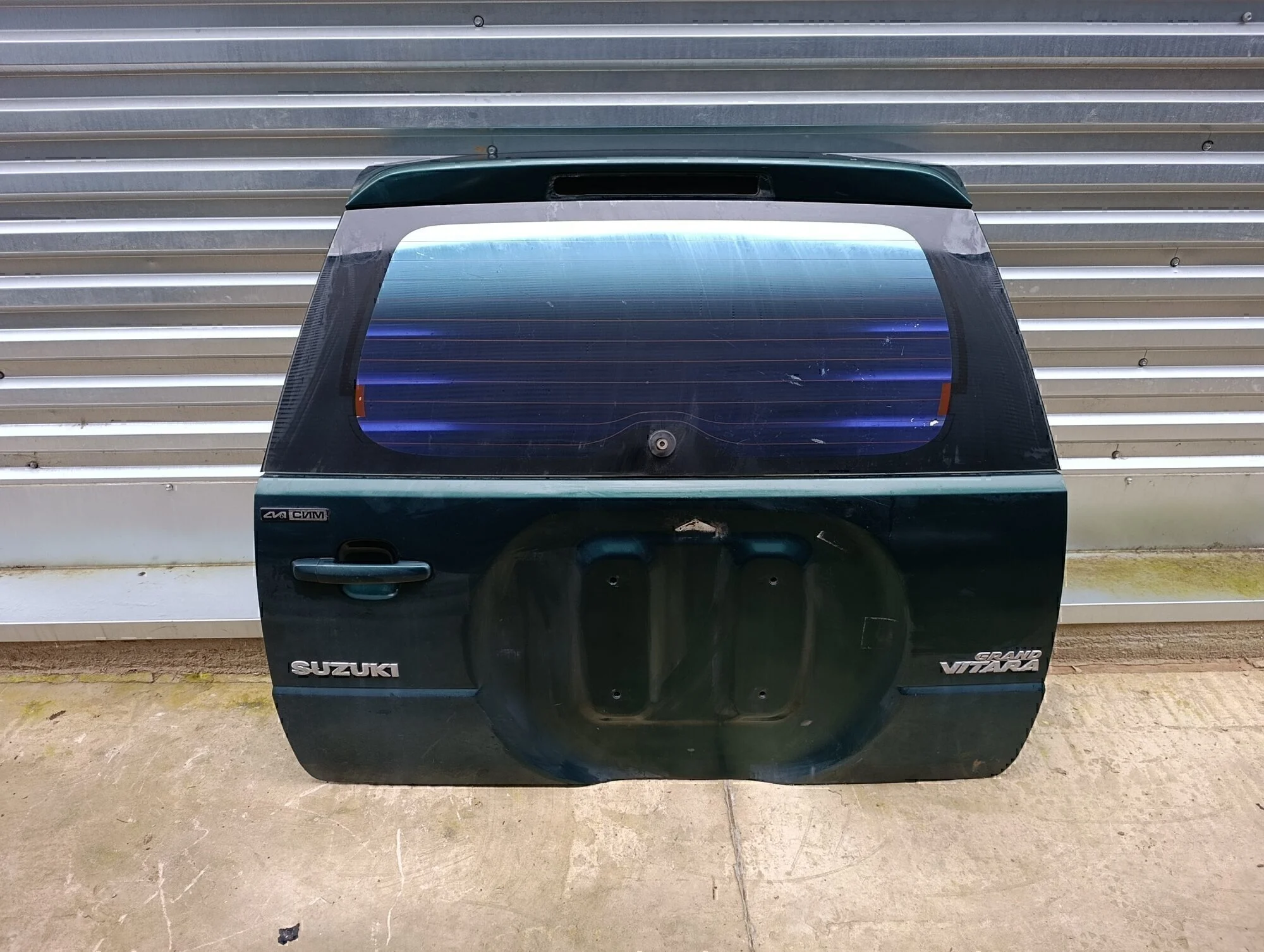 Дверь багажника со стеклом Grand Vitara 2006-2015