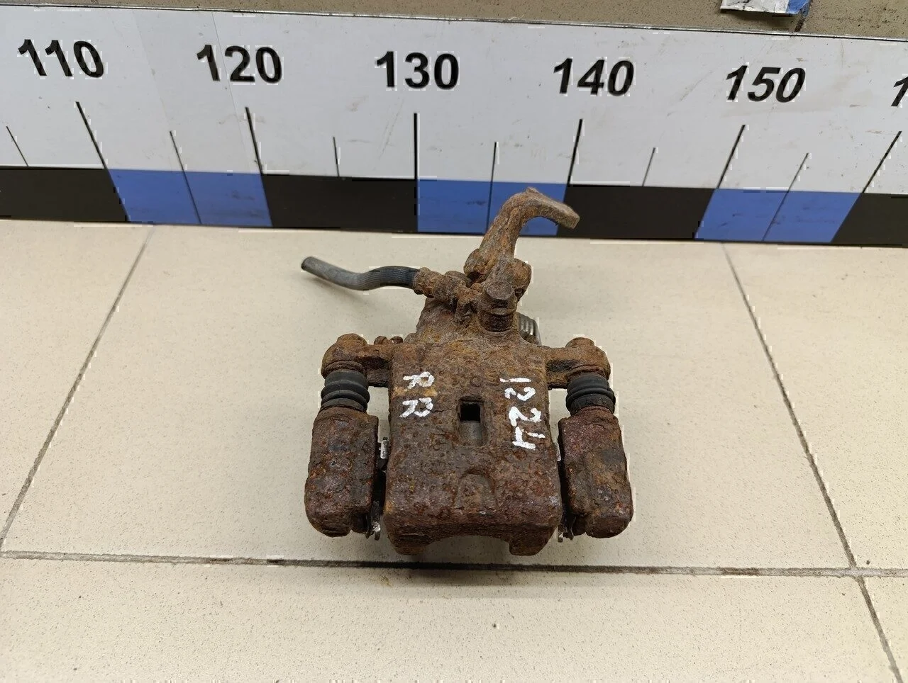 Суппорт задний правый Elantra 2000-2005