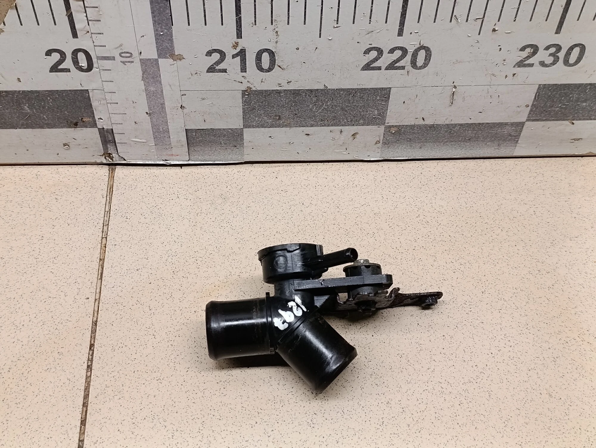 Горловина радиатора Grand Vitara 2006-2015