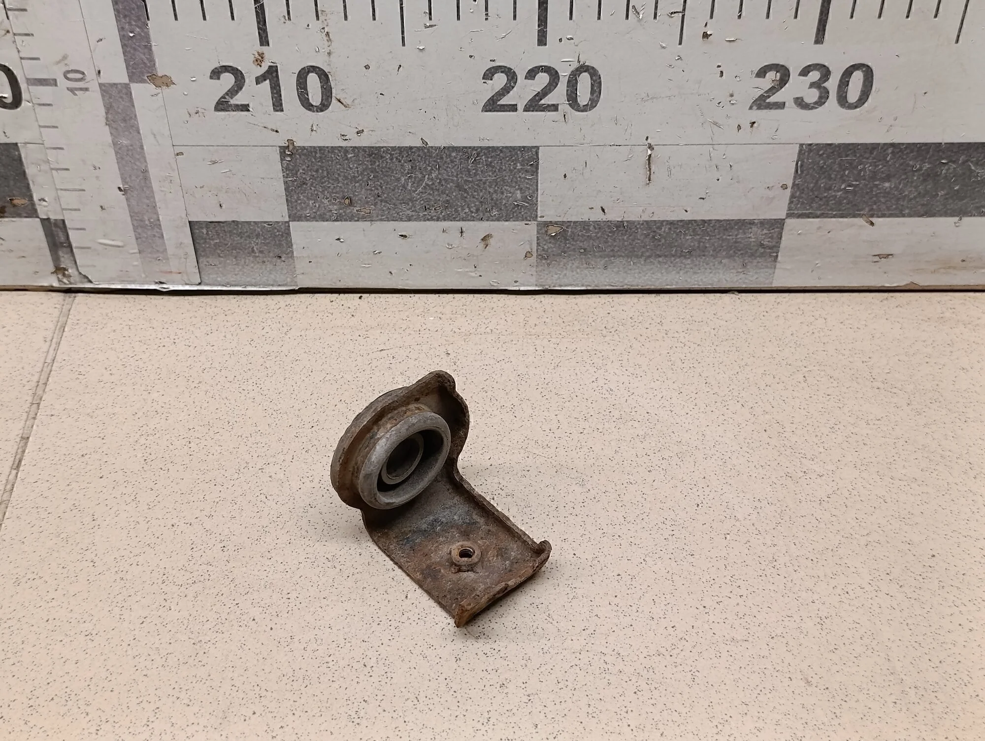 Кронштейн радиатора Grand Vitara 2006-2015