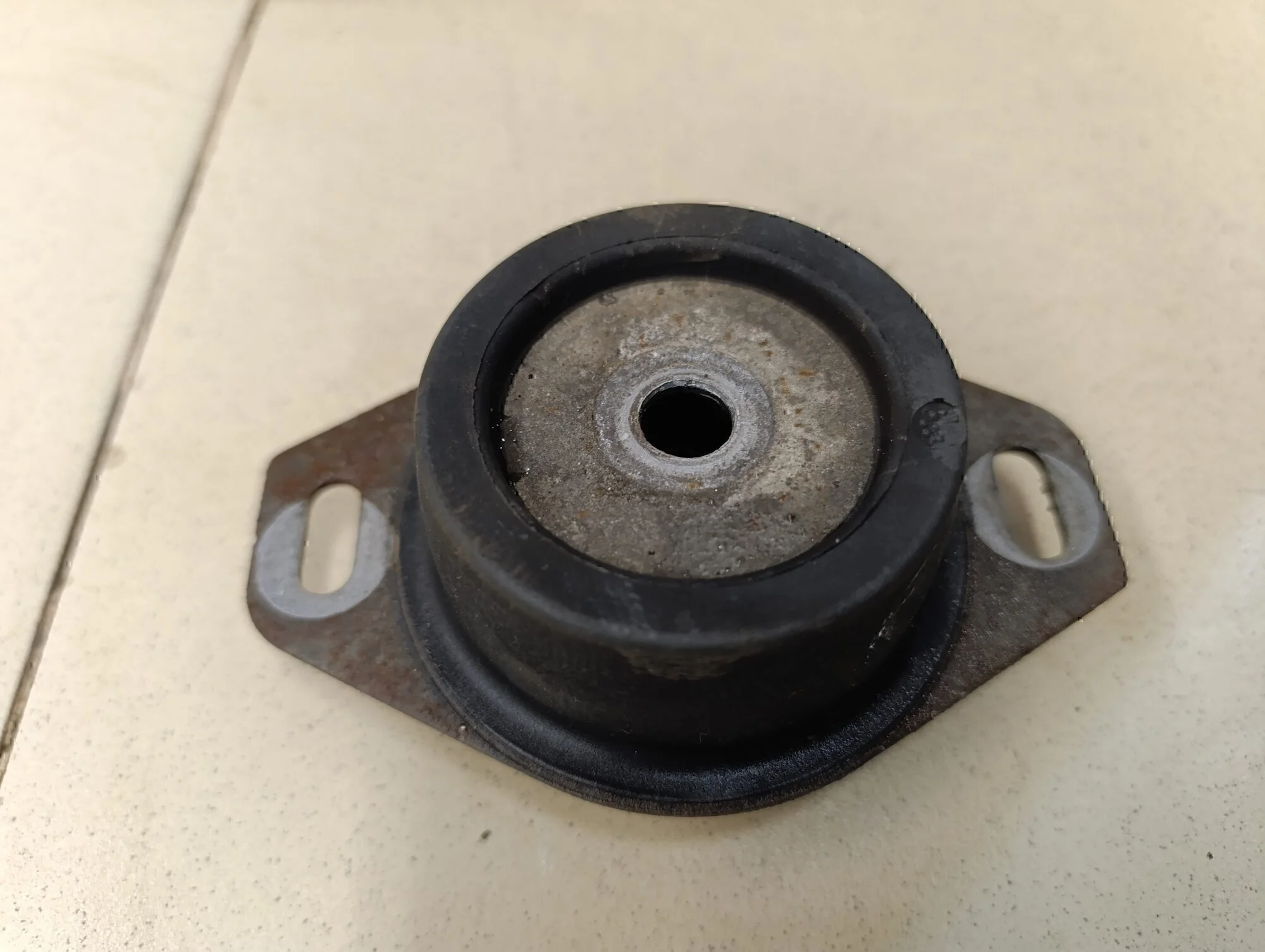 Опора КПП C4 2005-2011