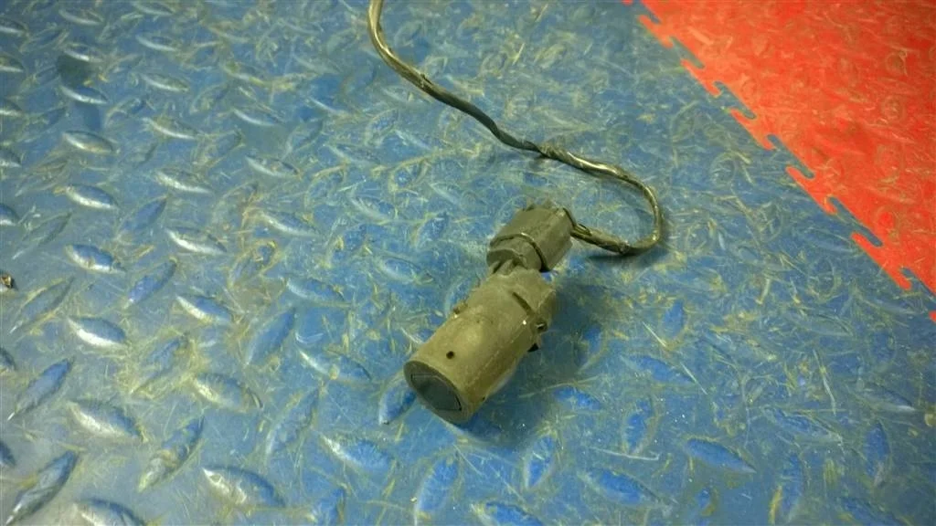 датчик парковки BMW X5 E53  M54B30 231 лс 3.0i