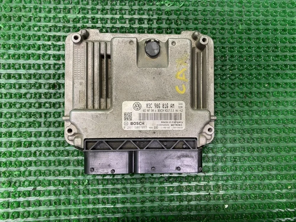 ЭБУ Блок управления двигателем VAG Golf Mk6 (2008—2012) В наличии