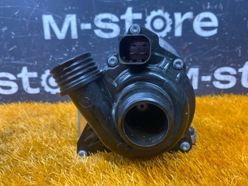 Помпа Bmw X5 2010 11515A05704 E70 N55B30A