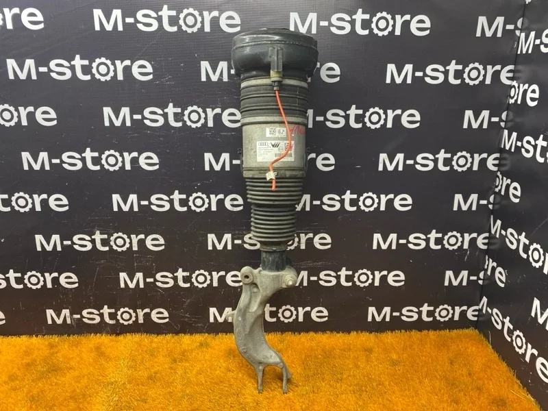 Пневмостойка Audi Q7 2015 4M0616039AD 4M CYR, передняя