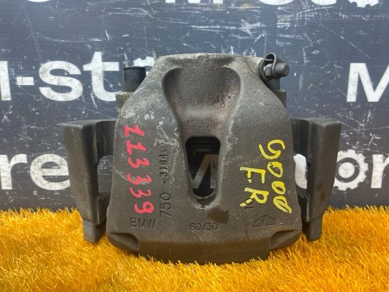 Суппорт BMW X5 2013 34116776784 F15 N57D30A, передний правый