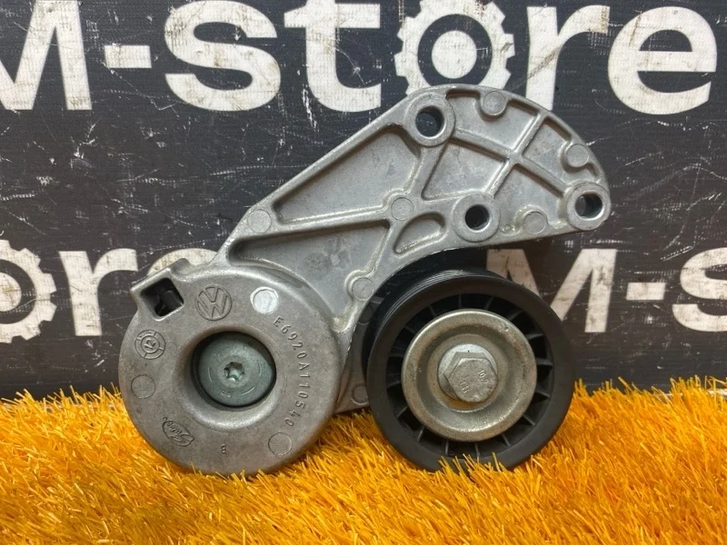 Натяжитель приводного ремня Volkswagen Touareg 2012 022145299E 7P CGR