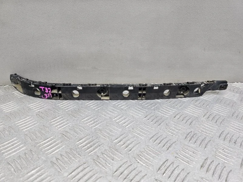 Крепление бампера Nissan X-Trail T32