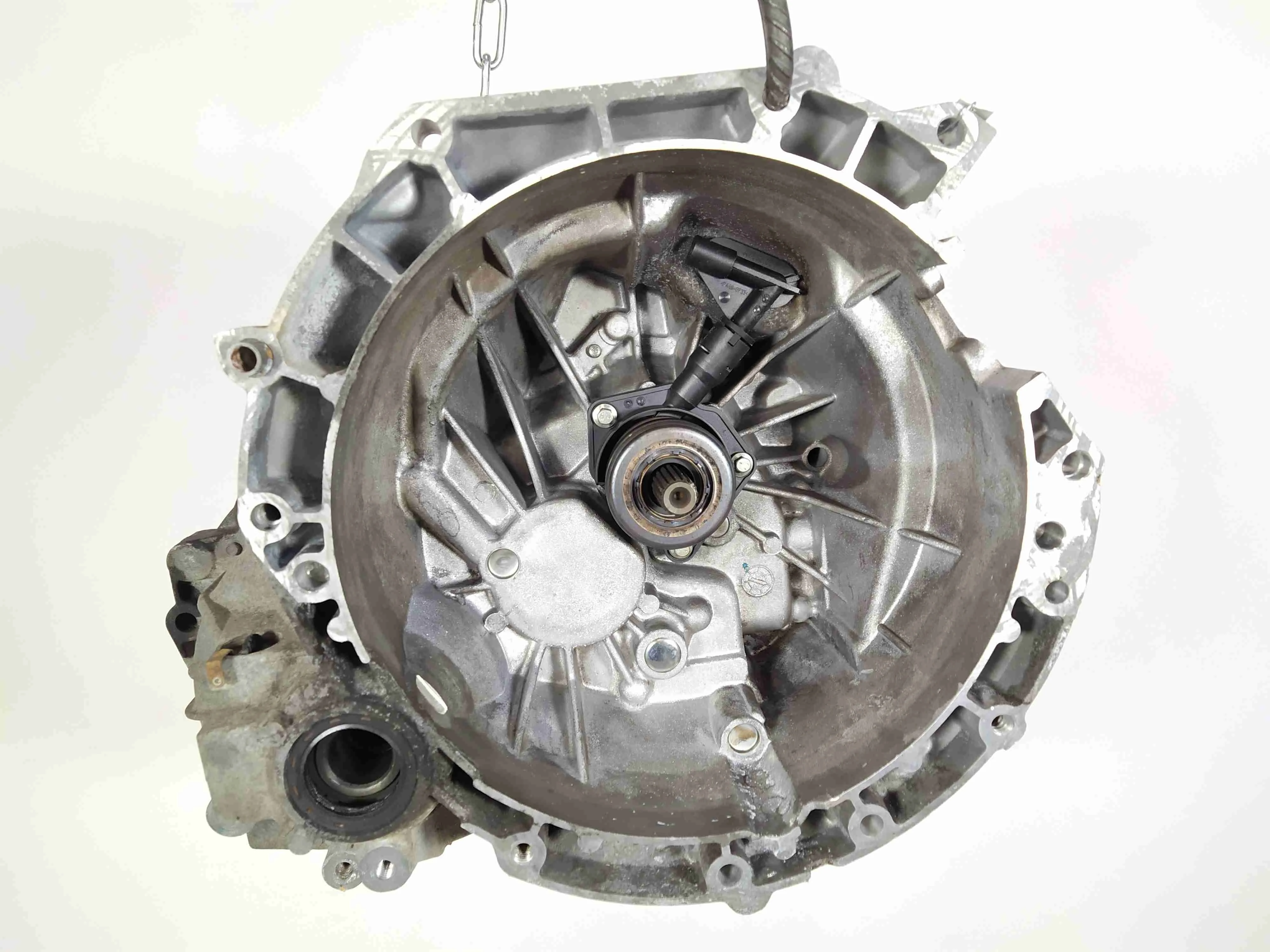 КПП механическая (МКПП) 5-ступенчатая 4M5R7002NE Ford Focus 2 restailing 1.8 Бензин