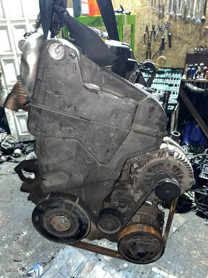 Двигатель k9k732 Renault Megane 2 1.5 Дизель