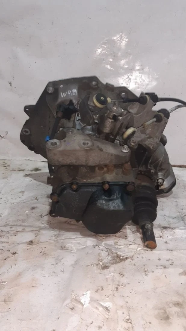 КПП механическая (МКПП) 5-ступенчатая 55565177 Opel Meriva 2 0.0 Бензин