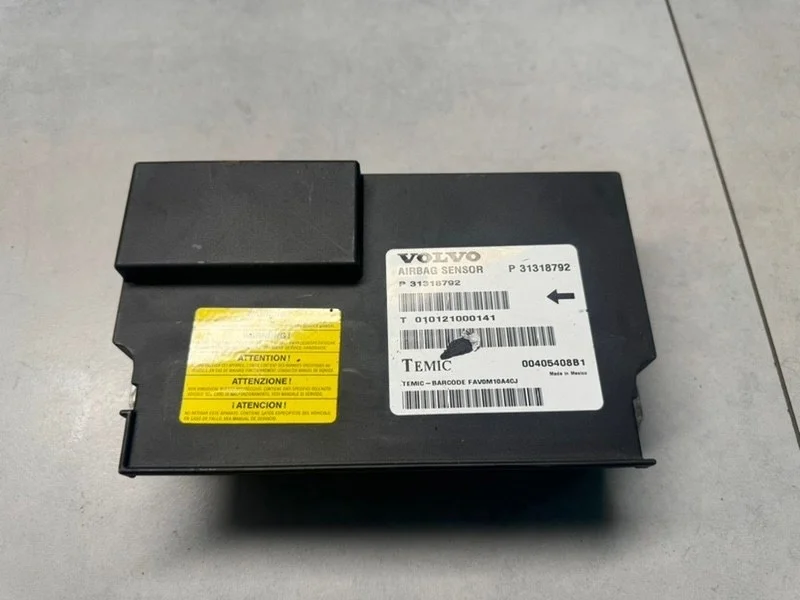 Блок управления air bag Volvo XC70 2015