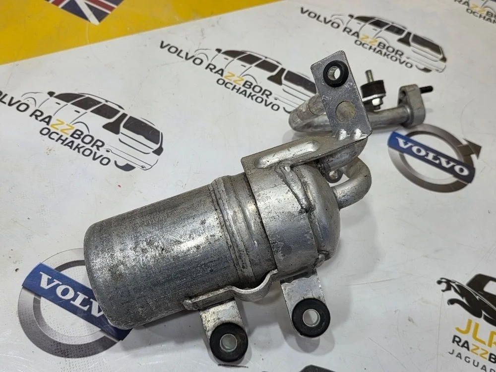 Осушитель кондиционера Volvo S40 V50 C30 31332649 S40 II (2004—2007)