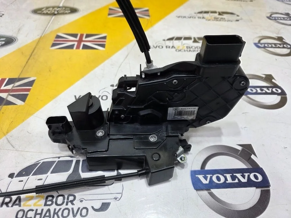 Замок передней правой двери Jaguar XF Discovery 4 XF I (2007—2011)